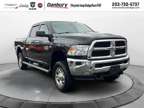 Used 2018 RAM 2500 SLT image 1