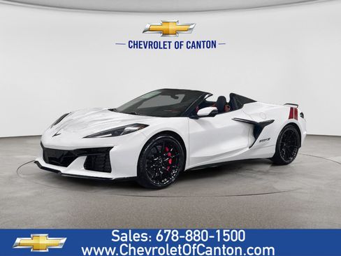 New 2027 Chevrolet Corvette Grand Sport w/ Z52 Sport Performance Package RWD image 1