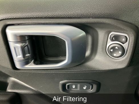 Certified 2021 Jeep Wrangler Unlimited Sport image 16