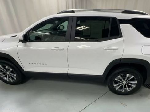 Used 2025 Chevrolet Equinox LT w/ Convenience Package II AWD/4WD image 5