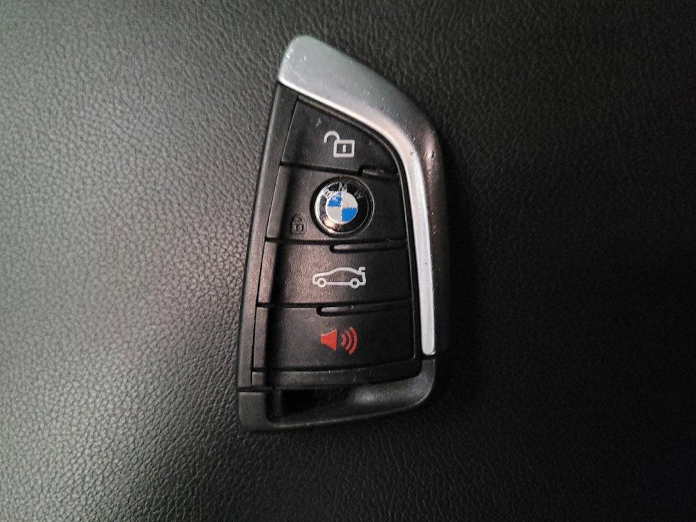 Used 2019 BMW X3 sDrive30i w/ Driving Assistance Package RWD image 32