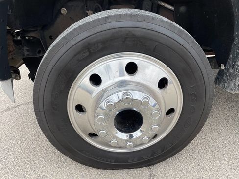 Used 2013 Ford F550 2WD Regular Cab Super Duty w/ Payload Upgrade Pkg image 10