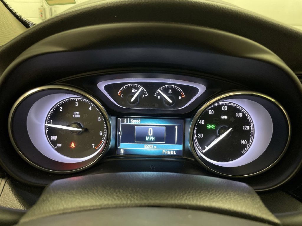Used 2019 Buick Envision Essence AWD/4WD image 6