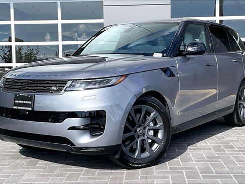 Used 2025 Land Rover Range Rover Sport image 1