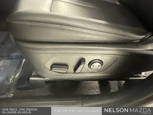 Used 2023 Kia Sorento SX AWD/4WD image 26