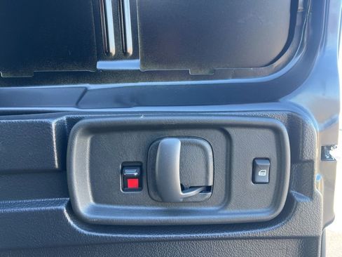 New 2025 Chevrolet Express 3500 w/ Driver Convenience Package image 8