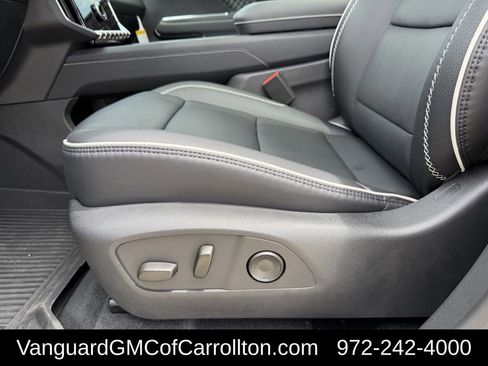 New 2026 GMC Acadia Denali w/ Super Cruise Package FWD image 26