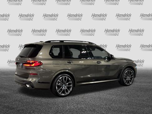 New 2027 BMW X7 xDrive40i AWD/4WD image 8
