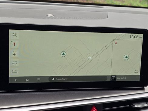 Used 2025 Kia Sorento S w/ Panoramic Sunroof Package FWD image 17
