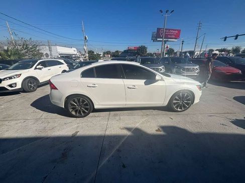 Used 2015 Volvo S60 T6 Platinum FWD image 5