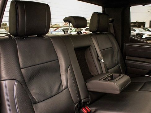 Used 2024 Toyota Tundra Platinum image 27