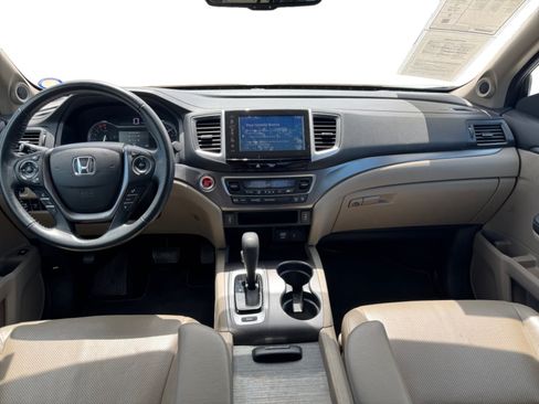 Used 2017 Honda Ridgeline RTL-T image 12