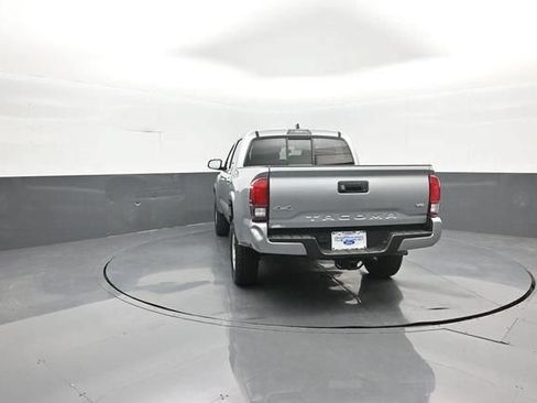 Used 2023 Toyota Tacoma SR AWD/4WD image 6