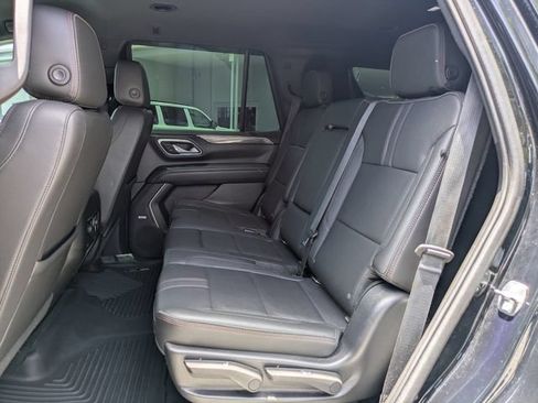 Used 2021 Chevrolet Tahoe RST AWD/4WD image 15