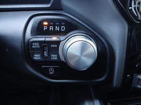 Used 2023 RAM 1500 Laramie AWD/4WD image 22