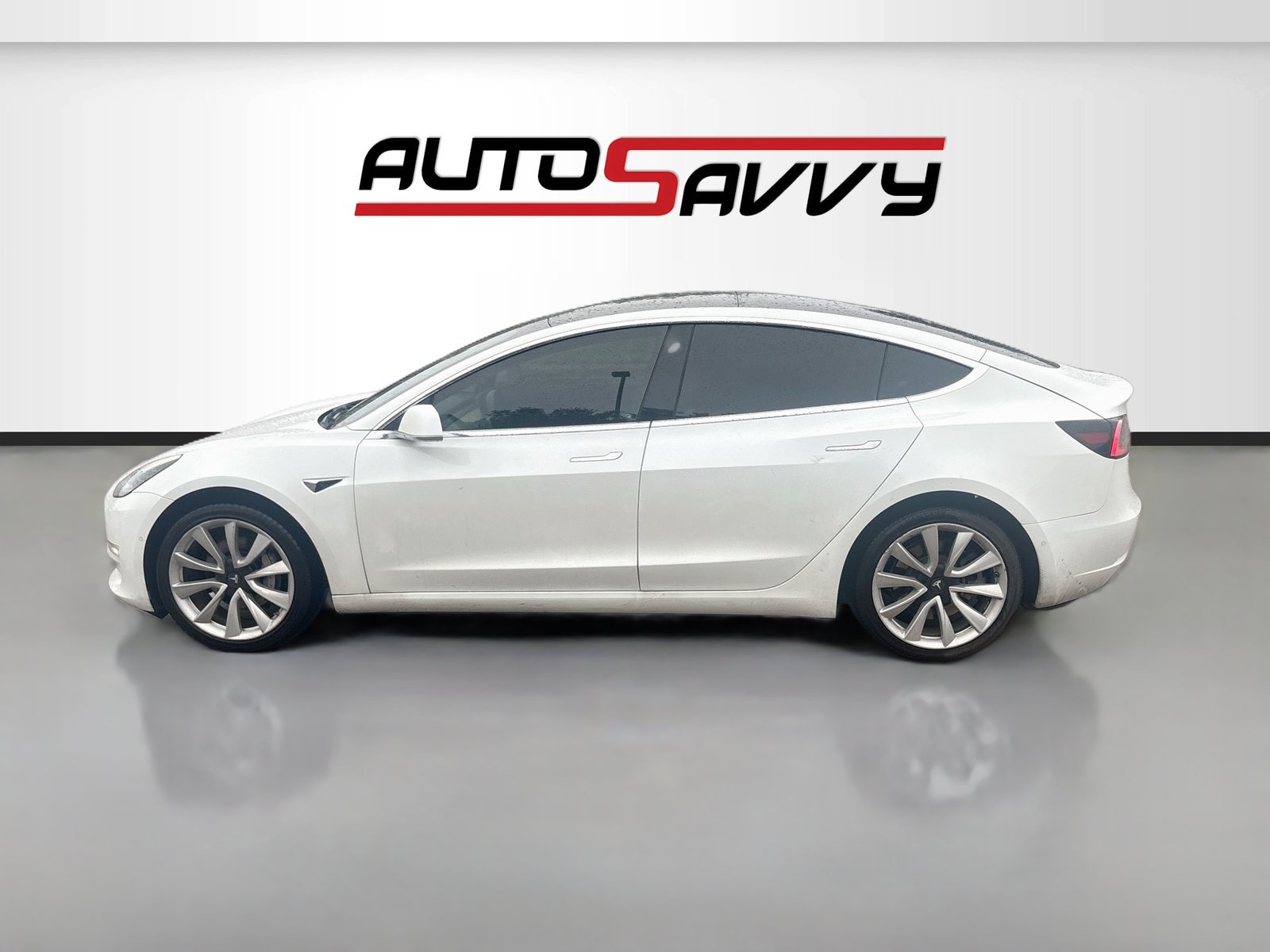 Used 2019 Tesla Model 3 Standard Range Plus RWD image 4