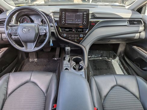 Used 2024 Toyota Camry SE w/ Cold Weather Package AWD/4WD image 14