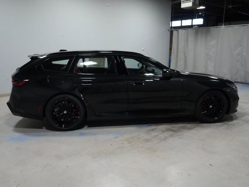 New 2027 BMW M5 Touring AWD/4WD image 22