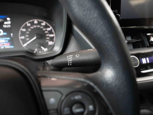 Used 2023 Toyota Corolla LE image 14