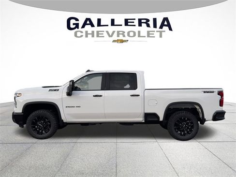 New 2026 Chevrolet Silverado 2500 LT w/ Trail Boss Package image 4