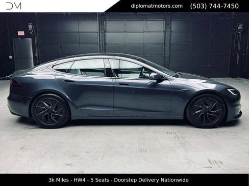 Used 2026 Tesla Model S AWD/4WD image 7