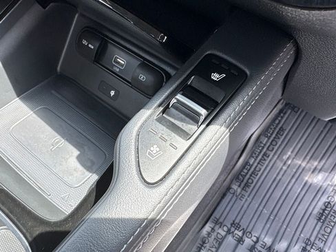 Used 2022 Kia Telluride SX w/ Nightfall Edition Package AWD/4WD image 41