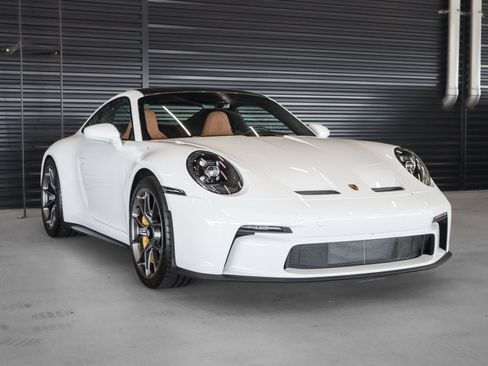 Certified 2024 Porsche 911 GT3 RWD image 7