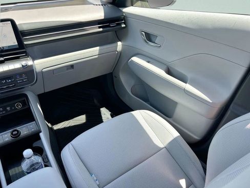 New 2026 Hyundai Kona Limited FWD image 19