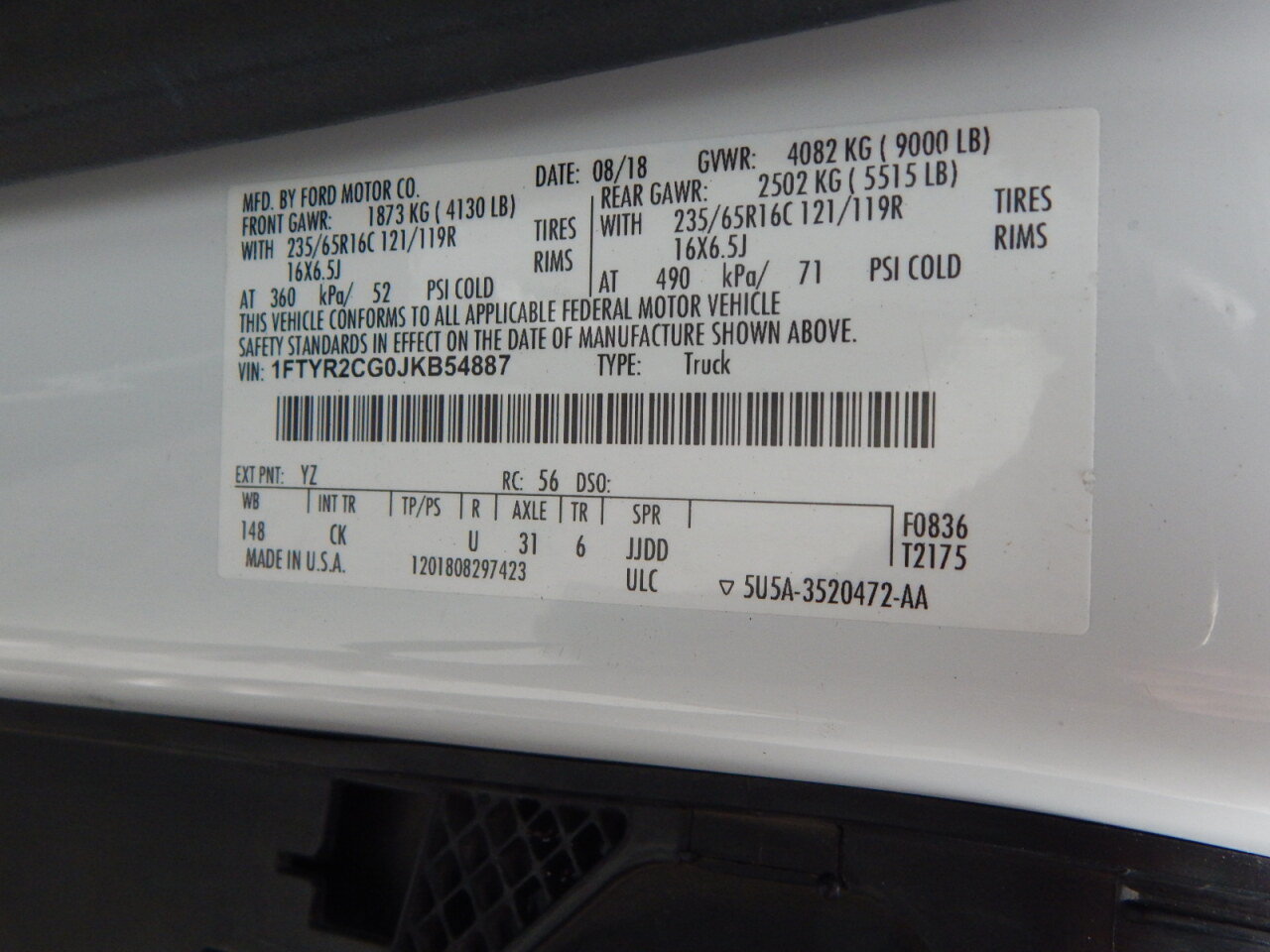 Used 2018 Ford Transit 250 148 Medium Roof RWD image 28