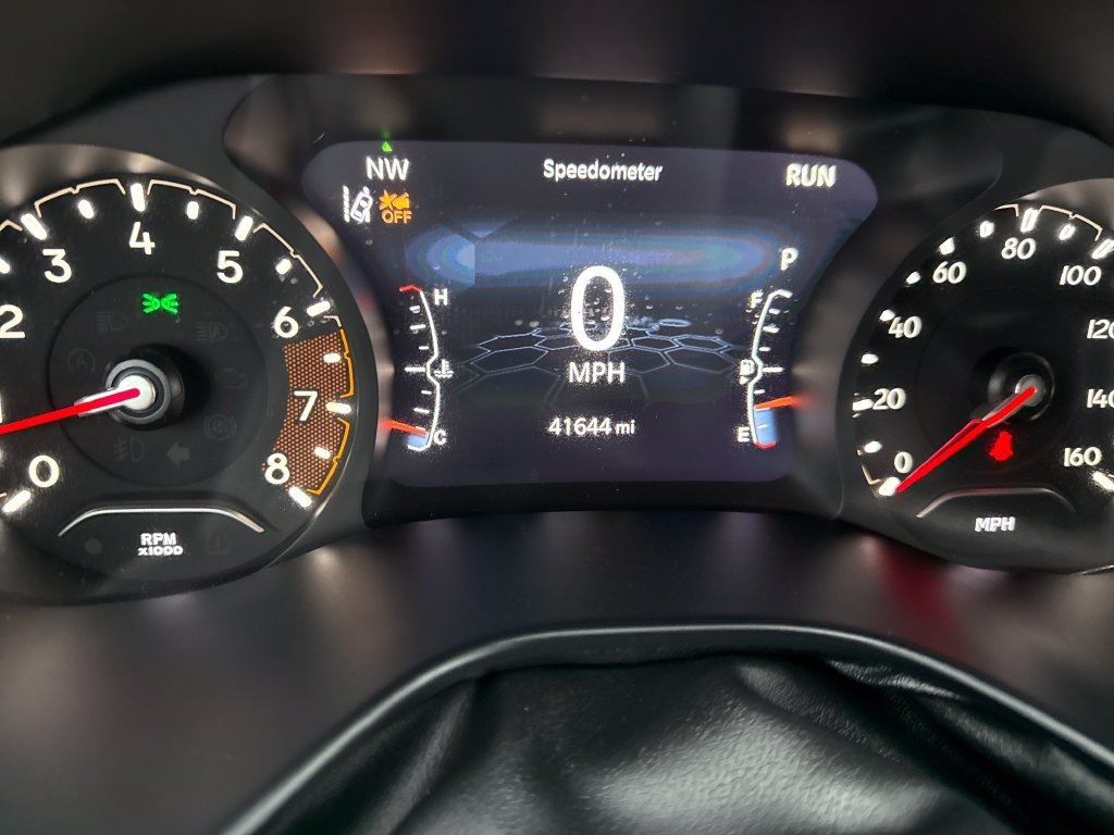 Used 2023 Jeep Compass Latitude AWD/4WD image 16