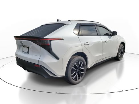 Certified 2026 Toyota bZ image 7