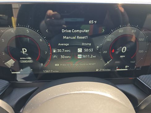 Used 2025 Nissan Kicks SR AWD/4WD image 7