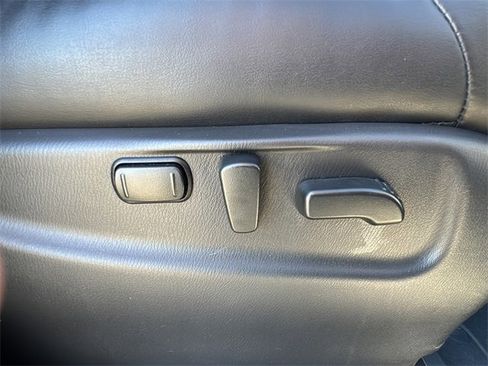 Used 2019 Nissan Armada SL w/ Premium Package image 23