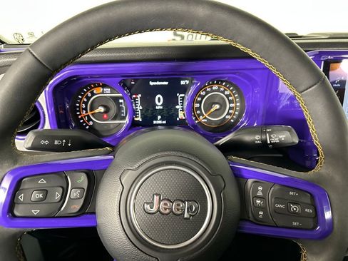 Used 2024 Jeep Wrangler Sport S image 12
