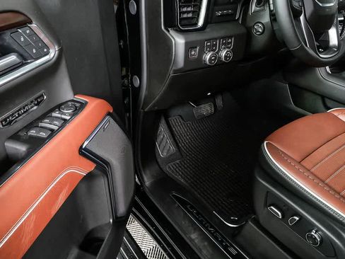 New 2026 GMC Sierra 1500 Denali Ultimate image 8