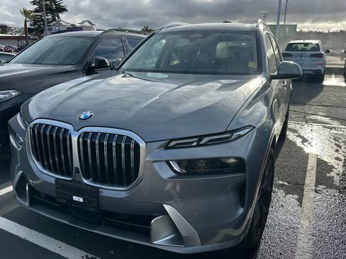 Certified 2024 BMW X7 xDrive40i w/ Premium Package image 6