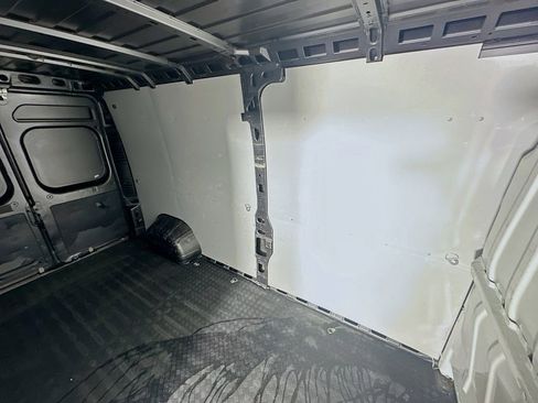 Used 2023 RAM ProMaster 2500 image 14