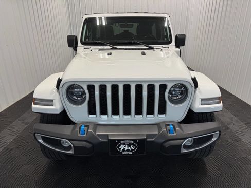 Used 2022 Jeep Wrangler Unlimited Sahara w/ Cold Weather Group image 2