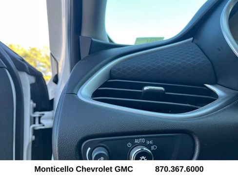 Used 2024 Chevrolet Malibu LS w/ Driver Confidence Package image 27