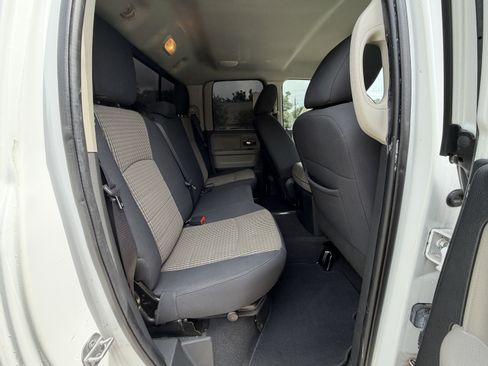 Used 2012 RAM 1500 Lone Star RWD image 11