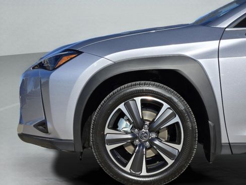 New 2025 Lexus UX 300h FWD image 6