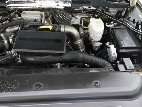 Used 2019 GMC Sierra 3500 Denali w/ Duramax Plus Package AWD/4WD image 18