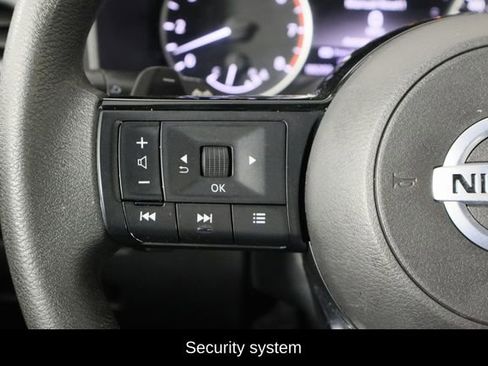 Used 2021 Nissan Rogue SV image 8