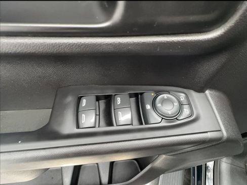 Used 2022 Chevrolet Silverado 1500 Custom RWD image 37