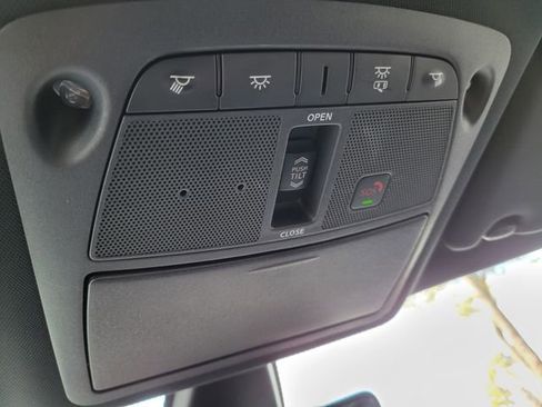 Used 2023 Nissan Maxima SR w/ Sport Mat Group image 35