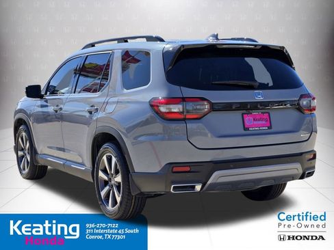 Certified 2023 Honda Pilot Touring image 8