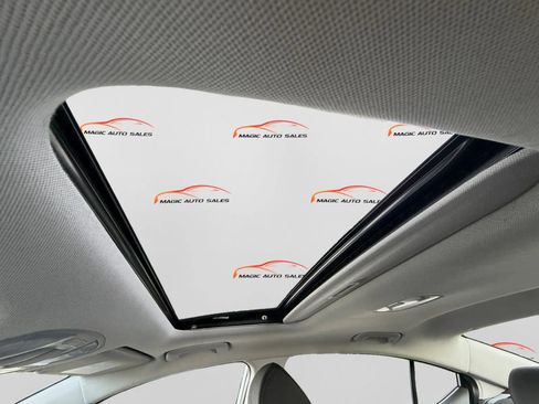 Used 2018 Hyundai Elantra Value Edition w/ Cargo Package FWD image 35