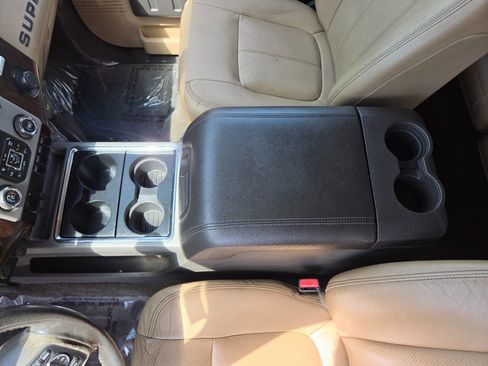 Used 2016 Ford F350 Lariat w/ Lariat Ultimate Package AWD/4WD image 22