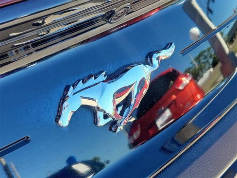 Used 2020 Ford Mustang Premium image 8