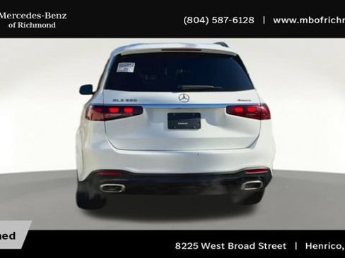 Used 2025 Mercedes-Benz GLS 580 4MATIC image 9